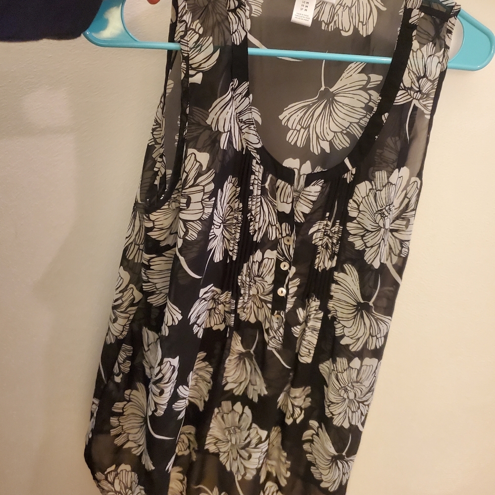 Sheer Motherhood Maternity top, size Medium.